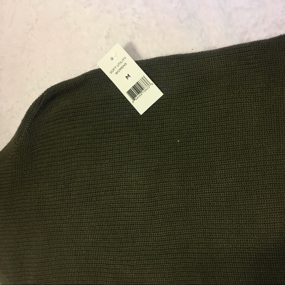 NWT Womems DIP sweater M - Picture 4 of 4